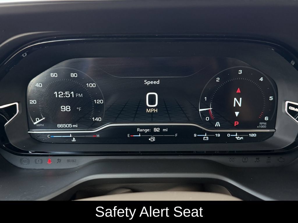 Used 2024 GMC Yukon XL Denali RWD image 17