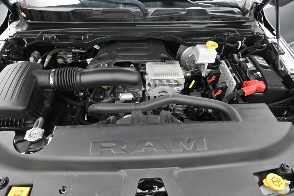 Used 2020 RAM 1500 Limited RWD image 15