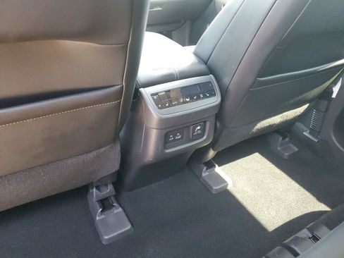 Used 2022 Nissan Pathfinder Platinum w/ Cargo Package AWD/4WD image 27