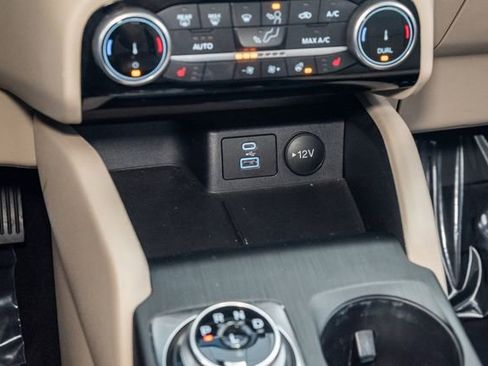 Used 2022 Ford Escape SEL AWD/4WD image 19