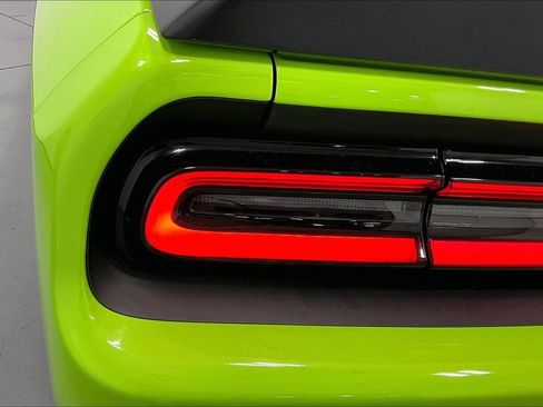 Used 2023 Dodge Challenger SRT Hellcat w/ Driver Convenience Group image 39