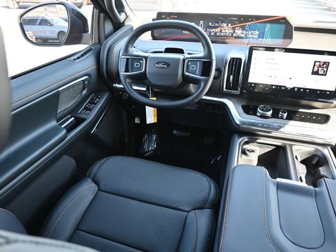 New 2026 Ford Expedition Tremor image 31