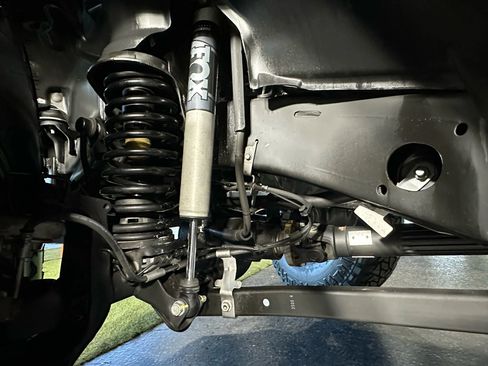 Used 2018 Jeep Wrangler Unlimited Rubicon image 27