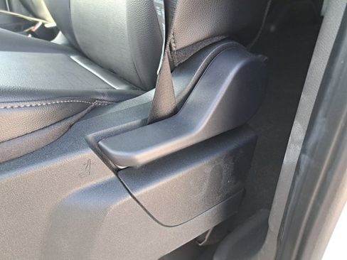 New 2026 Ford Transit 250 148 Medium Roof w/ Load Area Protection Package RWD image 20