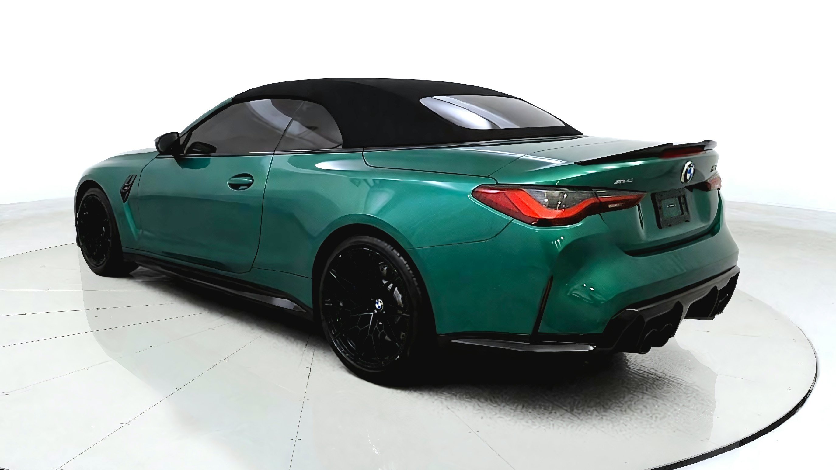 Used 2024 BMW M4 xDrive Competition AWD/4WD image 5