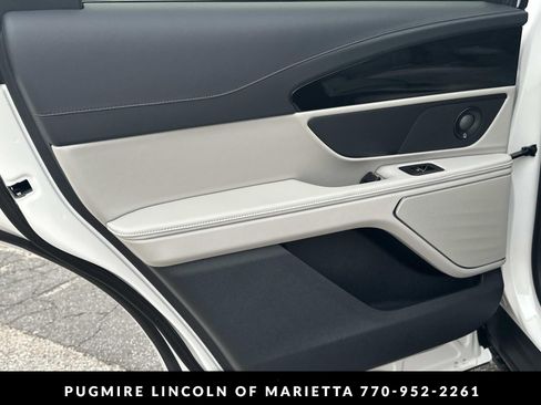 New 2026 Lincoln Nautilus Premier w/ Equipment Group 102A AWD/4WD image 22