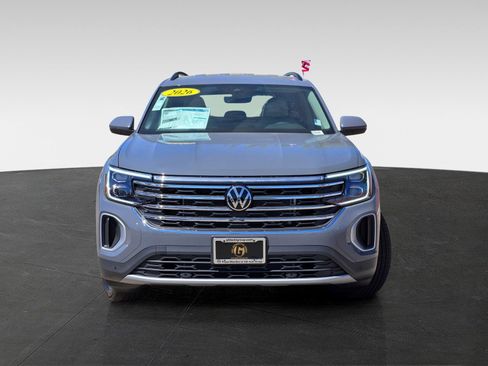 New 2026 Volkswagen Atlas SE image 2