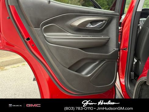 Used 2023 GMC Terrain SLT w/ Infotainment Package II FWD image 24