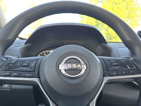 Used 2023 Nissan Altima 2.5 SV AWD/4WD image 27