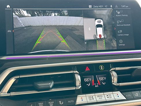 Used 2023 BMW X5 xDrive40i w/ Parking Assistance Package image 14