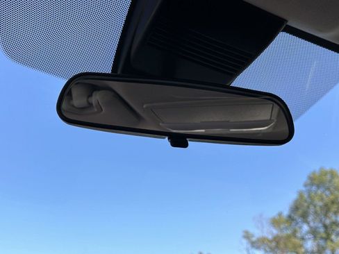 New 2025 Nissan Altima 2.5 S image 28