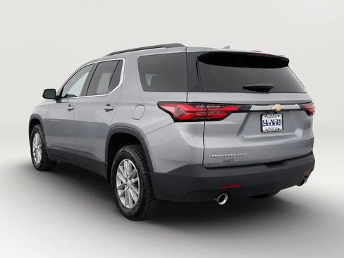 Used 2023 Chevrolet Traverse LT w/ LPO, Cargo Package AWD/4WD image 5