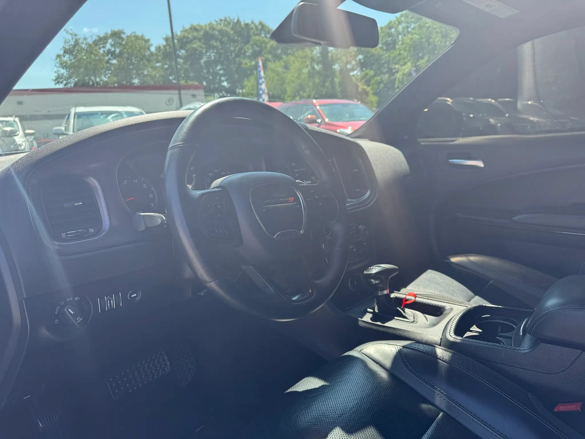 Used 2017 Dodge Charger R/T w/ Plus Group RWD image 18