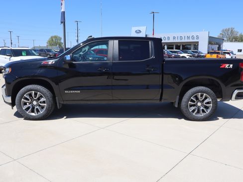 Used 2022 Chevrolet Silverado 1500 LT w/ All Star Edition Plus AWD/4WD image 8