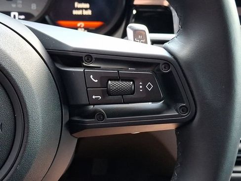 Certified 2024 Porsche Macan S AWD/4WD image 29