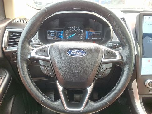 Used 2024 Ford Edge SEL w/ Convenience Package AWD/4WD image 18