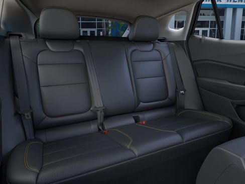 New 2026 Chevrolet Trax ACTIV w/ Sunroof Package FWD image 19
