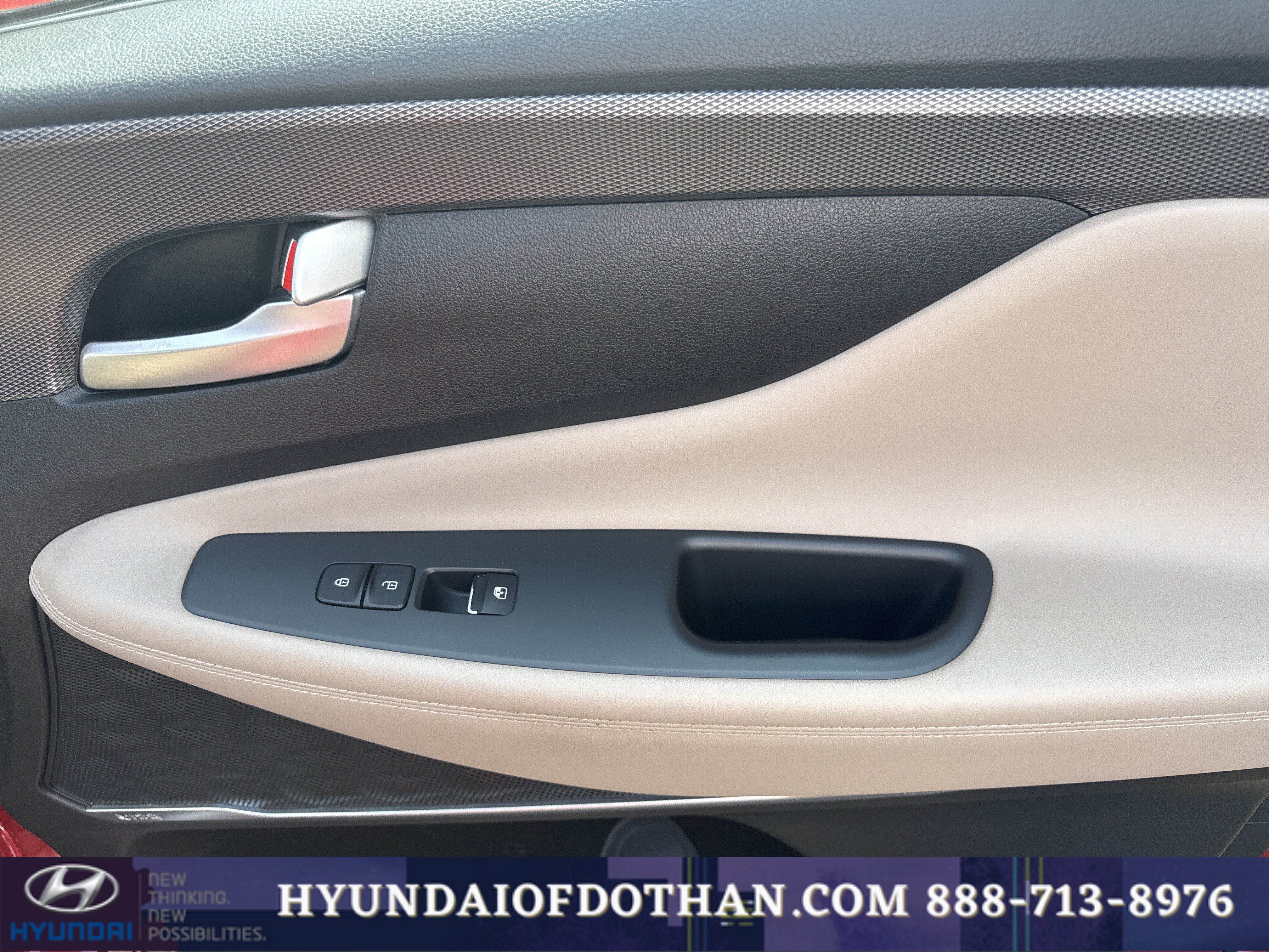 Used 2019 Hyundai Santa Fe Limited w/ Cargo Package FWD image 17