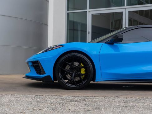 Used 2020 Chevrolet Corvette Stingray Premium Conv w/ 3LT Preferred Equipment Group RWD image 17