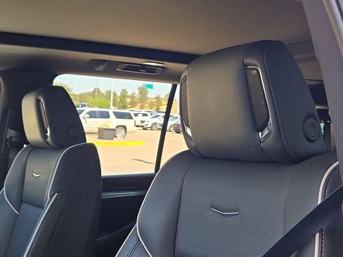 Used 2026 Cadillac Escalade Luxury w/ LPO, Floor Liner Package RWD image 12