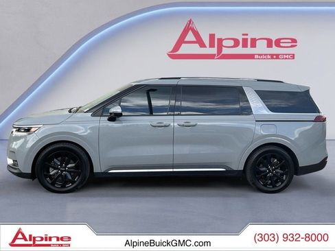 Used 2024 Kia Carnival SX Prestige FWD image 2
