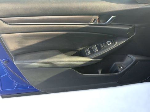 Used 2020 Honda Accord Sport image 14