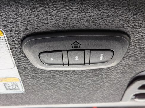 New 2025 Jeep Gladiator Sport image 21