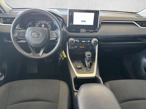 Used 2025 Toyota RAV4 LE AWD/4WD image 11