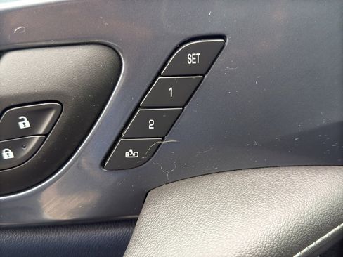 Used 2024 Chevrolet Blazer RS w/ Driver Confidence II Package image 15