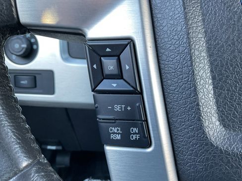 Used 2014 Ford F150 Platinum image 19