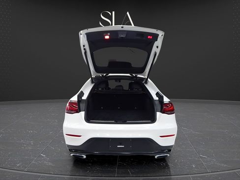 Used 2022 Mercedes-Benz GLC 300 4MATIC Coupe image 6