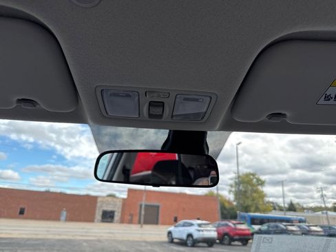 New 2026 Hyundai Venue SEL image 19