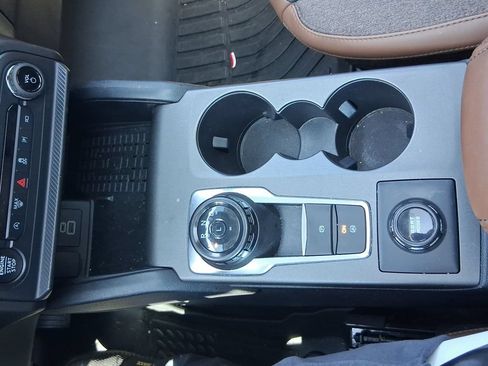 Used 2025 Ford Bronco Sport Outer Banks w/ Outer Banks Tech Package+ AWD/4WD image 23