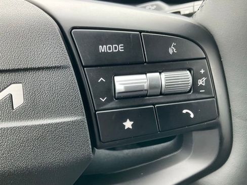 New 2026 Kia Sportage LX w/ LX Convenience Package image 32