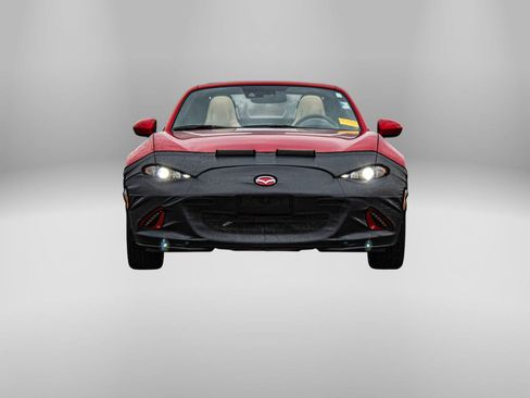 Used 2017 MAZDA MX-5 Miata RF Grand Touring image 5