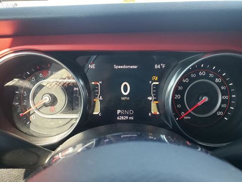 Used 2020 Jeep Wrangler Unlimited Rubicon AWD/4WD image 32
