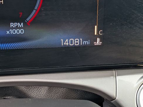 Used 2025 Chevrolet Trax LT w/ LT Convenience Package image 25