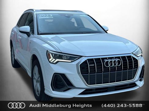 Used 2023 Audi Q3 2.0T Premium Plus w/ Premium Plus Package AWD/4WD image 1