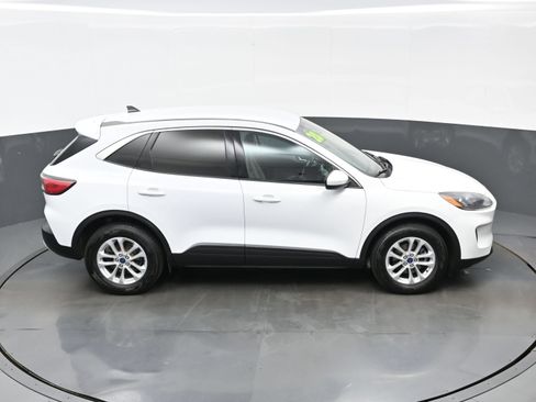Used 2020 Ford Escape SE AWD/4WD image 36