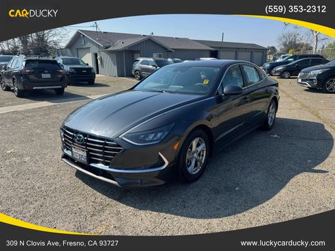 Used 2020 Hyundai Sonata SE w/ Cargo Package image 1
