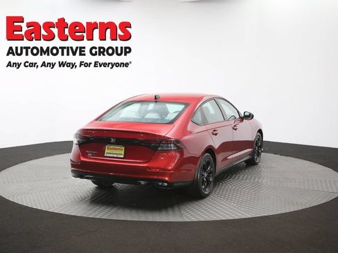 Used 2025 Honda Accord SE image 40