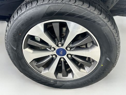 Used 2019 Ford F150 XL w/ Equipment Group 101A Mid RWD image 11