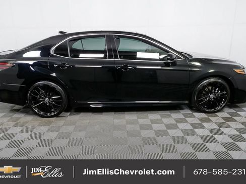 Used 2023 Toyota Camry XSE image 28