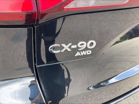 Used 2024 MAZDA CX-90 3.3 Turbo w/ Preferred Plus AWD/4WD image 32