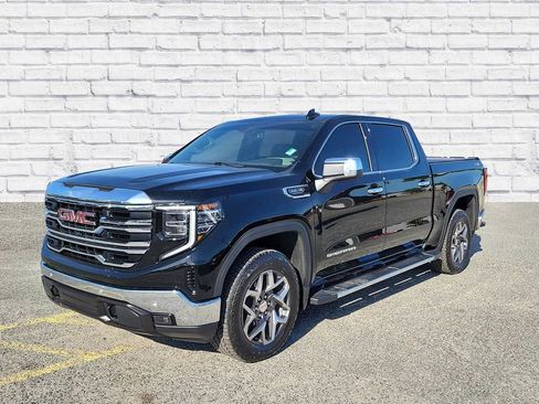 Used 2024 GMC Sierra 1500 SLT w/ SLT Premium Plus Package image 5