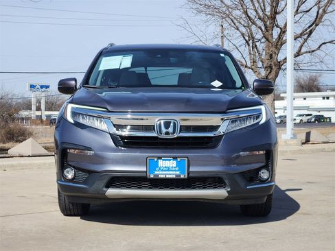 Certified 2020 Honda Pilot Touring image 2