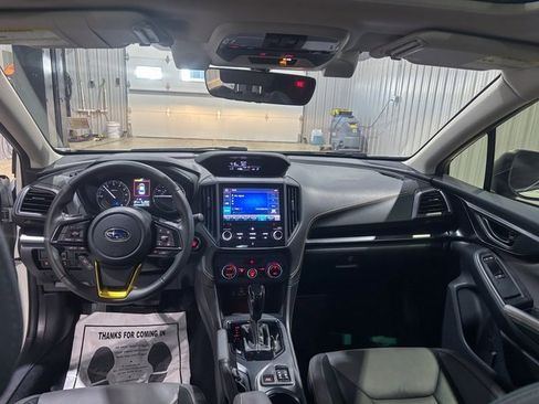 Used 2022 Subaru Crosstrek 2.5i Sport w/ Moonroof Package image 22