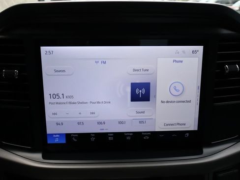 Used 2025 Ford F150 XL RWD image 5