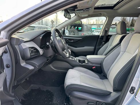 Used 2024 Subaru Outback Premium image 20