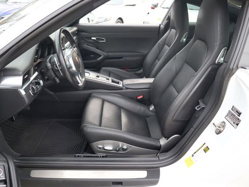 Used 2015 Porsche 911 Carrera S image 13